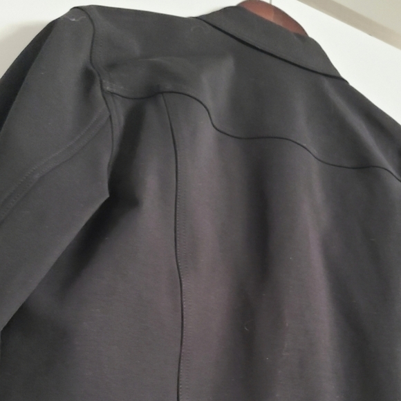 Theory Cropped Denim Jacket, Size Large, Black, NWT - Picture 10 of 14